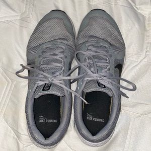 Nike Men’s Run Swift 2 Running Shoes, Size 12, Color Gray